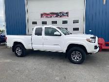 2018 Toyota Tacoma Access Cab SR-5 4X4