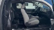 2018 Toyota Tacoma Access Cab SR-5 4X4 - Photo 12