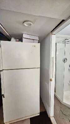 Basement room for rent - Photo 7
