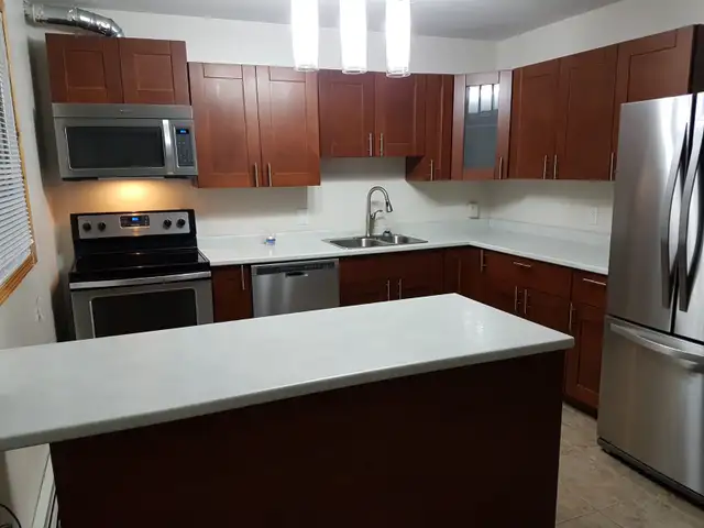 Beautiful 2 Bedroom Condo call to apply 306-960-5282