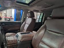 2017 Chevrolet Suburban Premier • Accident Free Nav Camera - Photo 3