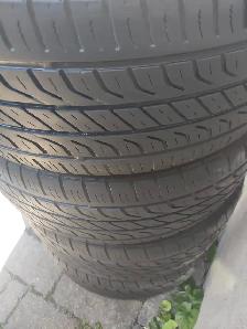 225-55R17x4 pneus été Toyo Extensa