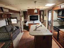 2015 Forest River Rockwood 2910TS BUNKS, REAR BATHROOM, 2 ACCESS - Photo 9