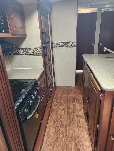 2015 Forest River Rockwood 2910TS BUNKS, REAR BATHROOM, 2 ACCESS - Photo 14