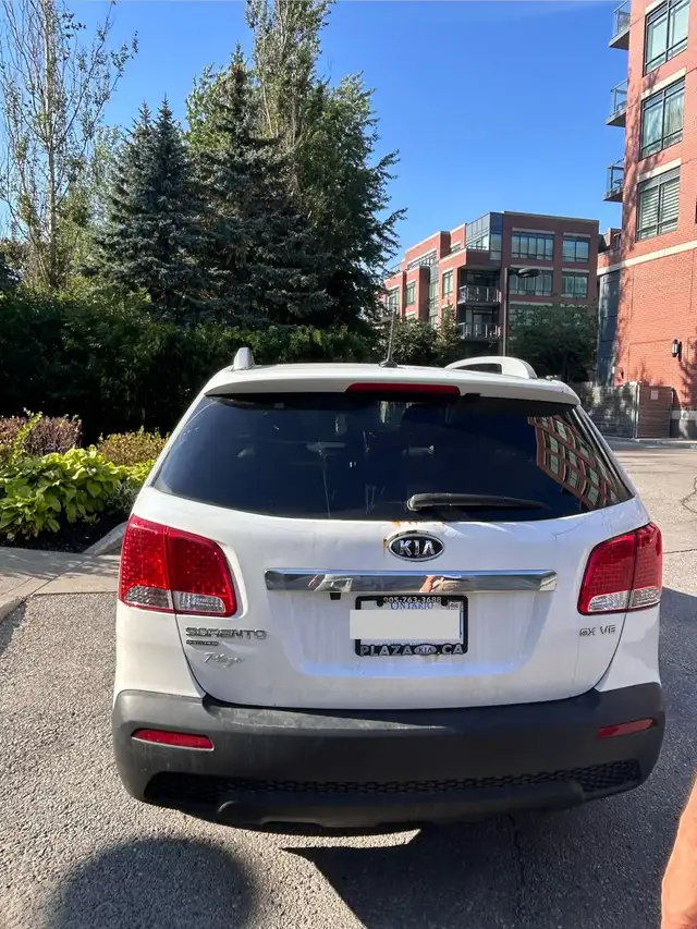 2011 Kia Sorento EX V6 Relaible and Ready to work