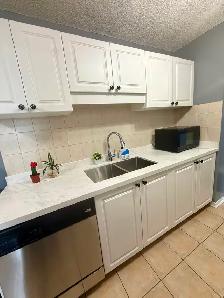 Rent 3 bedroom Condo with 2 Parking in Mississauga - Photo 5