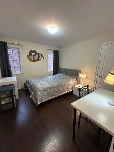 Bright furnished room in Vaughan, All utilities/parking include - Photo 3