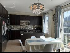 Bright furnished room in Vaughan, All utilities/parking include - Photo 8