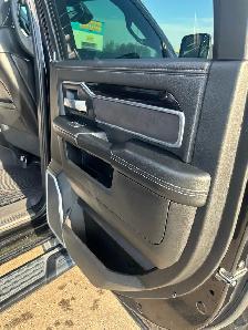 2022 Dodge Ram 3500 - Photo 9
