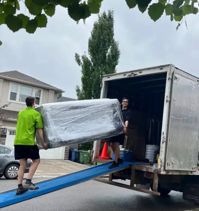 Need 1-2 Strong Helper for Moving Company 17,18