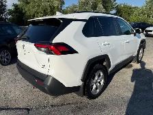 2019 TOYOTA RAV4 LE - Photo 6