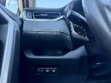 2019 TOYOTA RAV4 LE - Photo 18