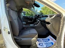 2019 TOYOTA RAV4 LE - Photo 22