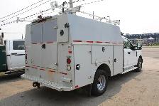 2017 Ford F-350 XLT Service Body truck DRW - Photo 9