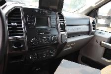 2017 Ford F-350 XLT Service Body truck DRW - Photo 16
