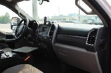 2017 Ford F-350 XLT Service Body truck DRW - Photo 23