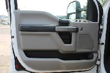 2017 Ford F-350 XLT Service Body truck DRW - Photo 27
