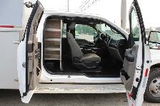 2017 Ford F-350 XLT Service Body truck DRW - Photo 36