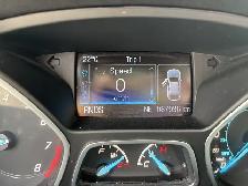2014 Ford Escape SE 4dr 4x4 Automatic - Photo 24
