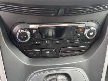 2014 Ford Escape SE 4dr 4x4 Automatic - Photo 29