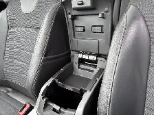 2014 Ford Escape SE 4dr 4x4 Automatic - Photo 31