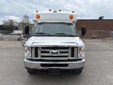 2015 FORD E-350 !! 17 PASSENGER BUS !! E-350 SD - Photo 6