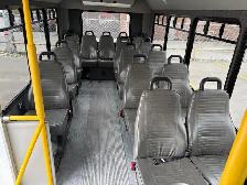 2015 FORD E-350 !! 17 PASSENGER BUS !! E-350 SD - Photo 10