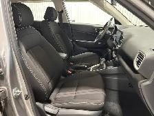 Hyundai Venue Preferred IVT avec couleur deux tons 2023 à vendre - Photo 17