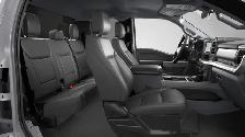 2026 Ford F-350 XLT | TRAILER SWAY CONTROL | PRIVACY GLASS - Photo 8