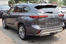 2022 Toyota Highlander HYBRID Limited AWD - Photo 5