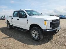 2017 Ford F-350 SD - Photo 2