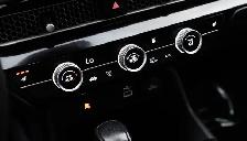 2022 Honda Civic LX CVT, Back Camera, Apple Carplay, Heated Seat - Photo 22