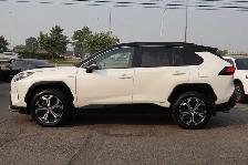 2022 Toyota RAV4 Prime - Photo 4