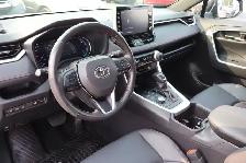 2022 Toyota RAV4 Prime - Photo 9