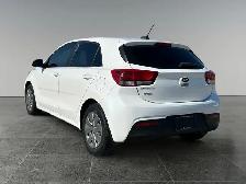 2020 Kia Rio 5-door LX / FWD - Photo 4
