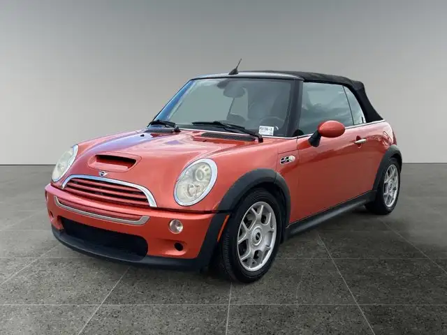 2006 MINI Cooper Convertible S / FWD