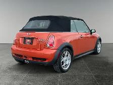 2006 MINI Cooper Convertible S / FWD - Photo 7