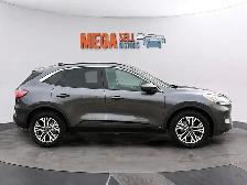 2020 Ford Escape SEL - Photo 2