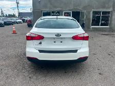 2015 Kia Forte 4dr Sdn Auto LX  w/Sunroof - Photo 6