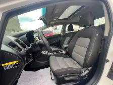 2015 Kia Forte 4dr Sdn Auto LX  w/Sunroof - Photo 10