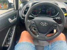 2015 Kia Forte 4dr Sdn Auto LX  w/Sunroof - Photo 14