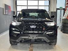 2022 FORD Explorer ST Ready to register in AB or SK NO inspectio - Photo 2