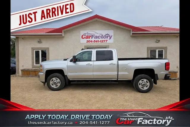 2017 Chevrolet Silverado 2500 6.0 L V-8 / 114, 996 KM/ Leather S