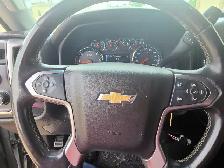 2017 Chevrolet Silverado 2500 6.0 L V-8 / 114, 996 KM/ Leather S - Photo 9