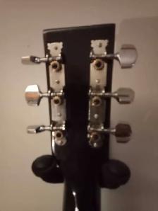 Harmony Guitar Expertise Needed - Photo 5