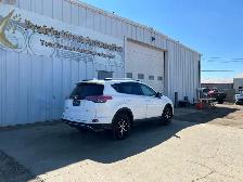2017 Toyota RAV4 AWD SE | Remote Start | Power Tailgate - Photo 5
