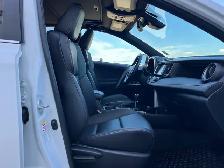 2017 Toyota RAV4 AWD SE | Remote Start | Power Tailgate - Photo 17