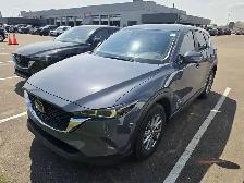 2025 Mazda CX-5 - Photo 2