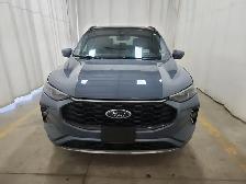 2023 Ford Escape ST-Line Elite - Photo 2