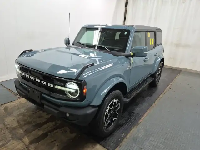 2022 Ford Bronco Outer Banks Advanced 4DR 4X4 313A